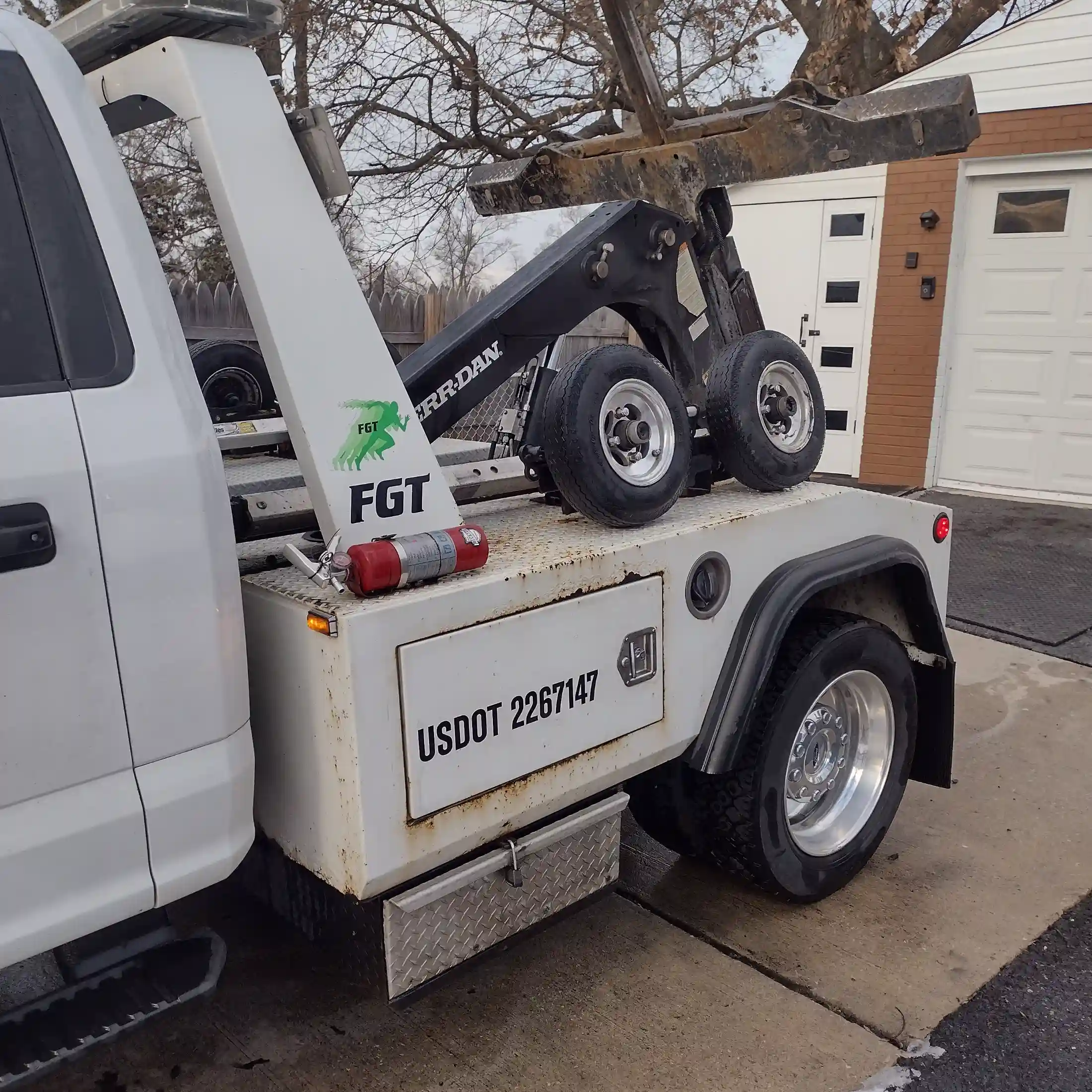 Fast Guys Towing & Roadside Assistance 14